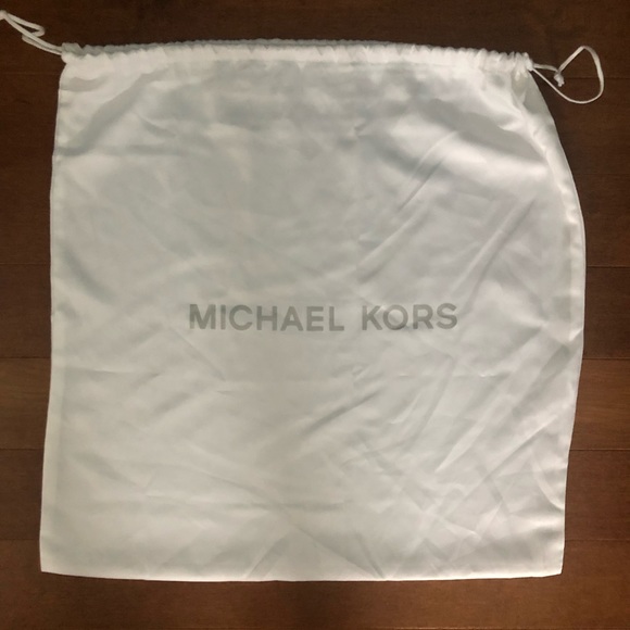 Michael Kors Purse - Picture 4 of 4